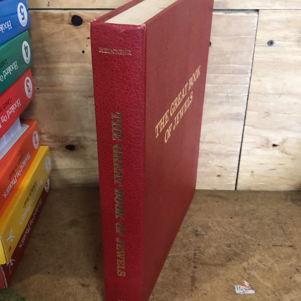 THE GREAT BOOK OF JEWELS By Heiniger Eans A. And Jean - Hardcover Mint Condition - Picture 3 of 12